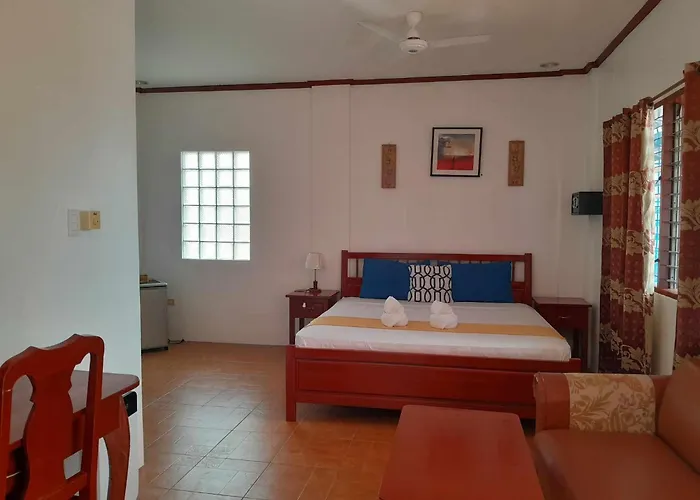 Bonita Oasis Beach Resort